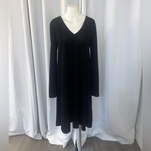 Women’s Black Zara Collection Flowy V-Neck Midi Maxi